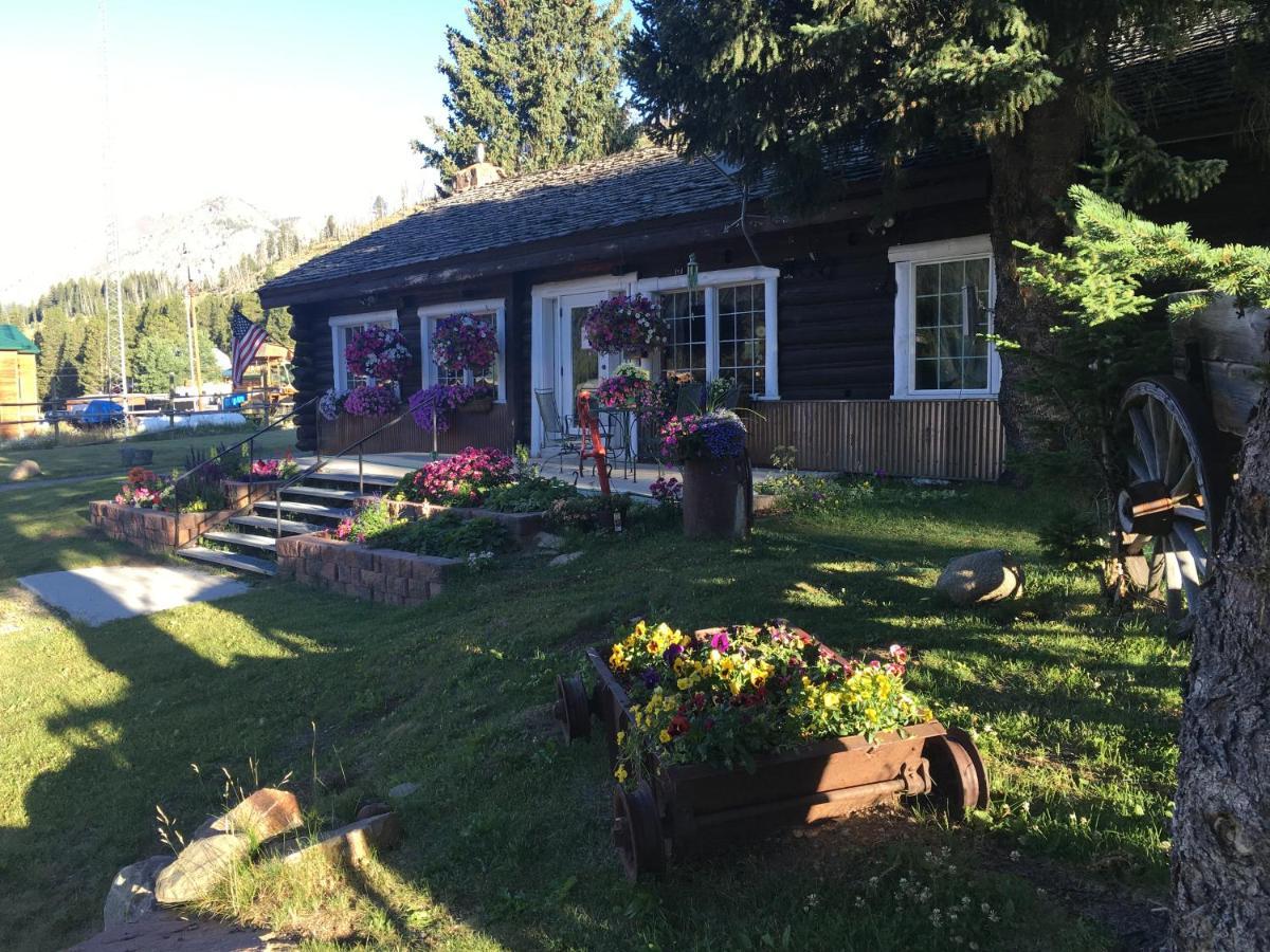 Antlers Lodge Cooke City Extérieur photo