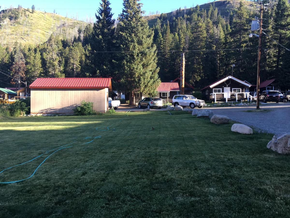 Antlers Lodge Cooke City Extérieur photo