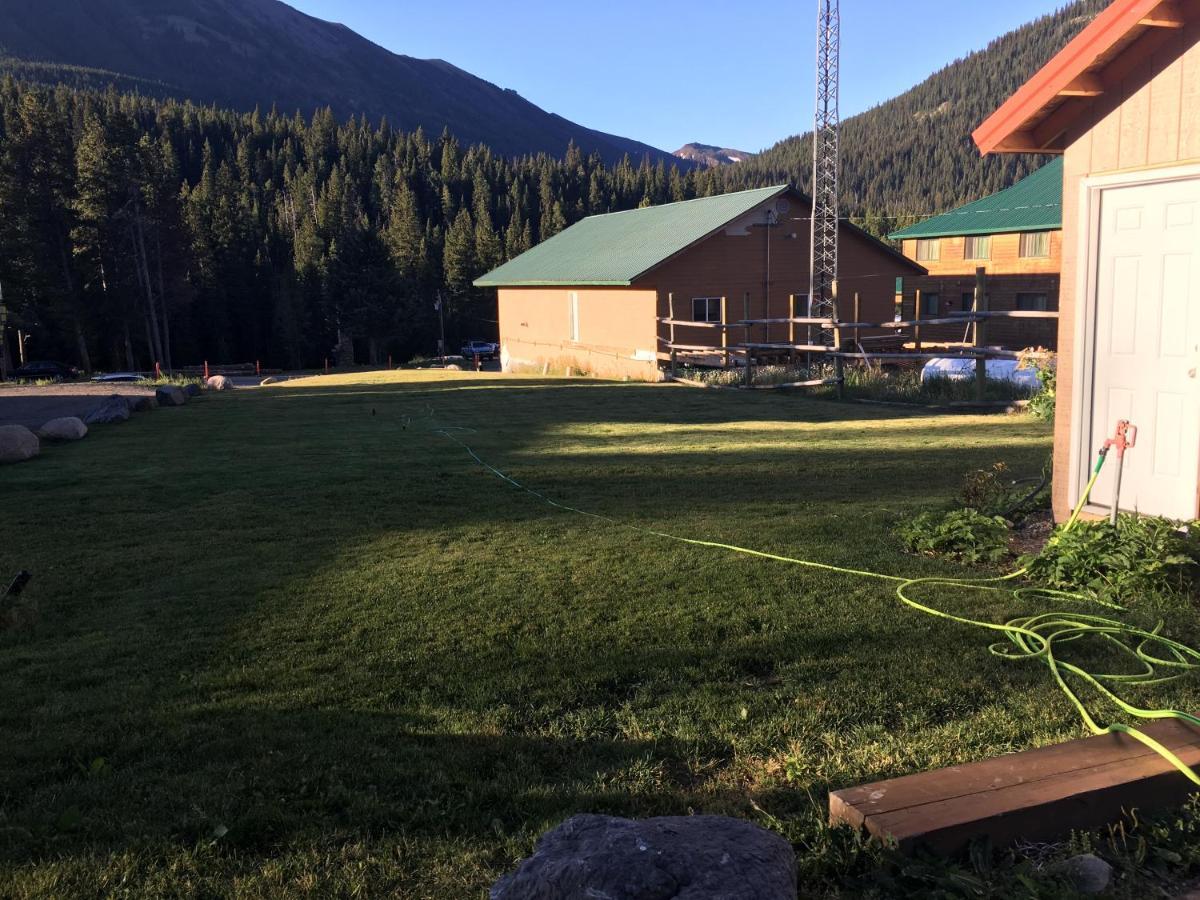 Antlers Lodge Cooke City Extérieur photo